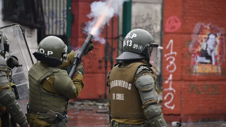 carabineros chile L2R