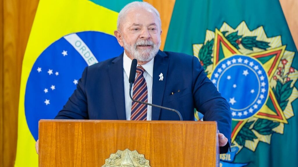 lula 100 dias L2R