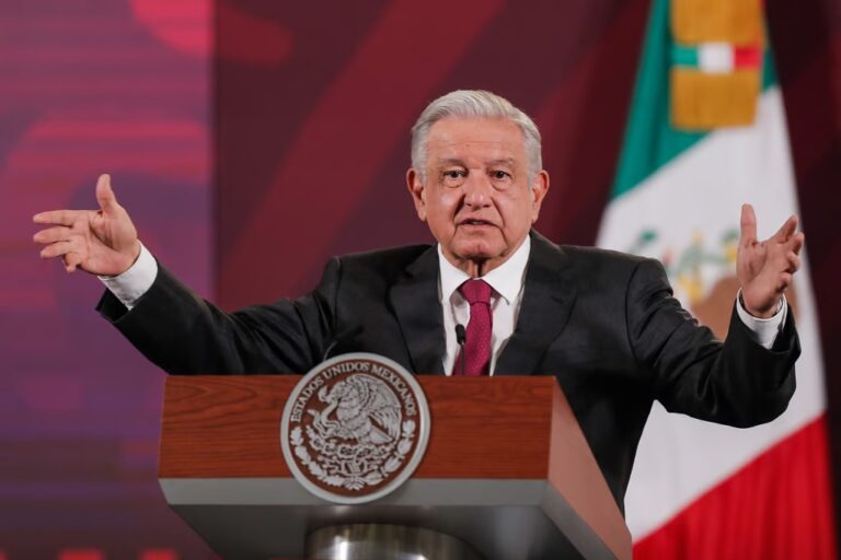 AMLO Palestine L2R