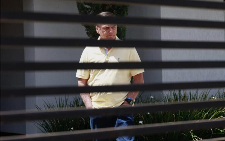 Bolsonaro condamné L2R